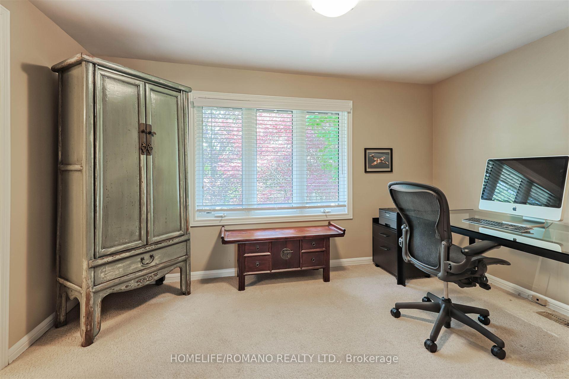 Photo 42 of 109 Sandy Ridge Place, Waterloo — HOMEH