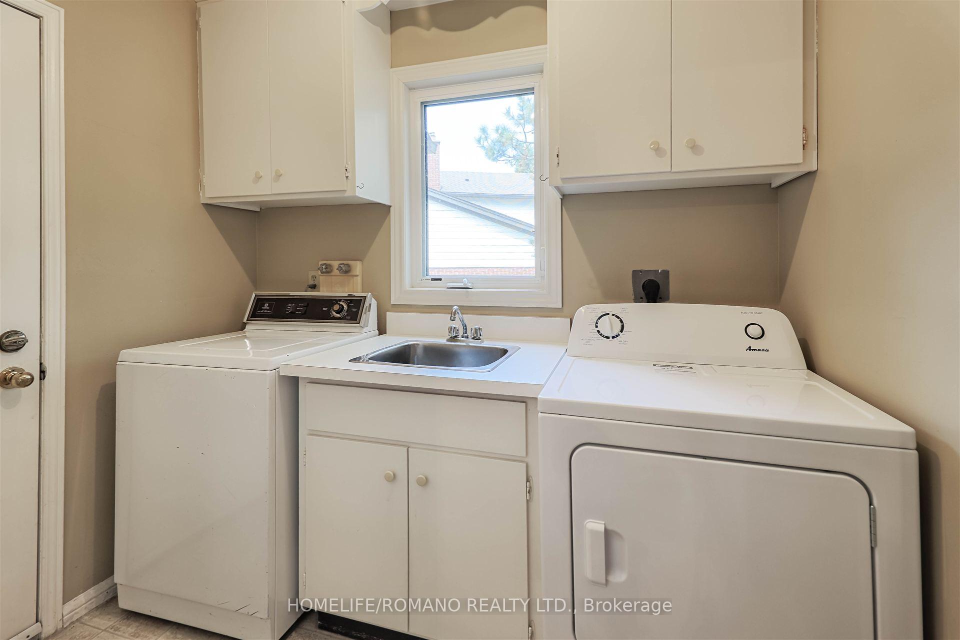 Photo 29 of 109 Sandy Ridge Place, Waterloo — HOMEH