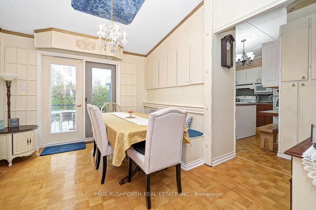 Photo 8 of 1433 Duford Dr, Ottawa, Bilberry Creek/Queenswood Heights — HOMEH