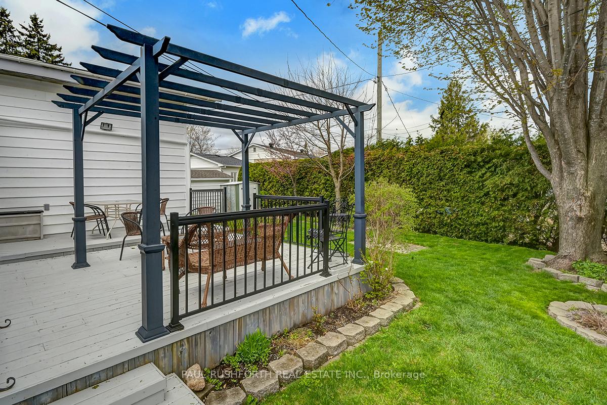 Photo 21 of 1433 Duford Dr, Ottawa, Bilberry Creek/Queenswood Heights — HOMEH