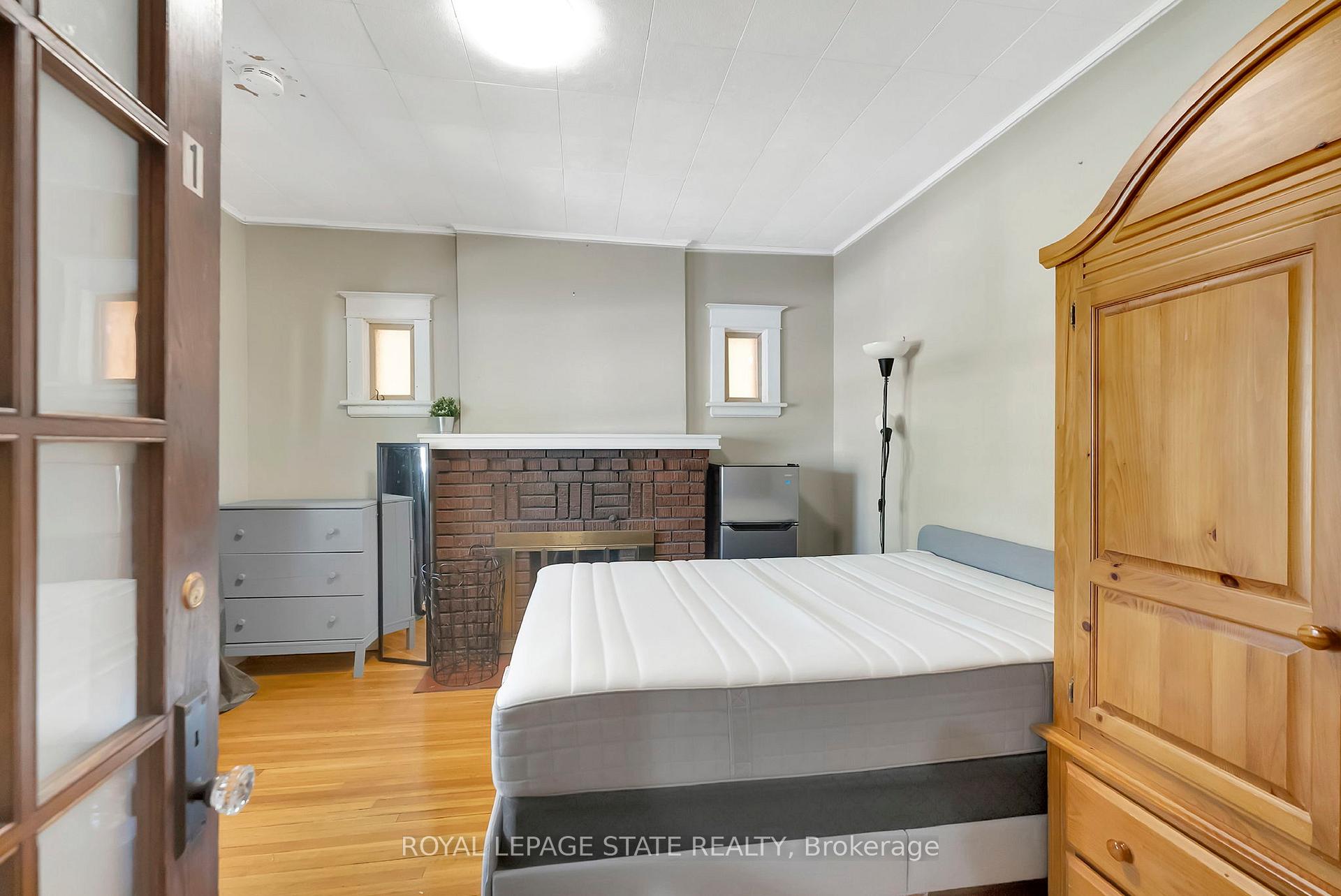 Photo 45 of 1121 King Street W, Hamilton, Westdale — HOMEH