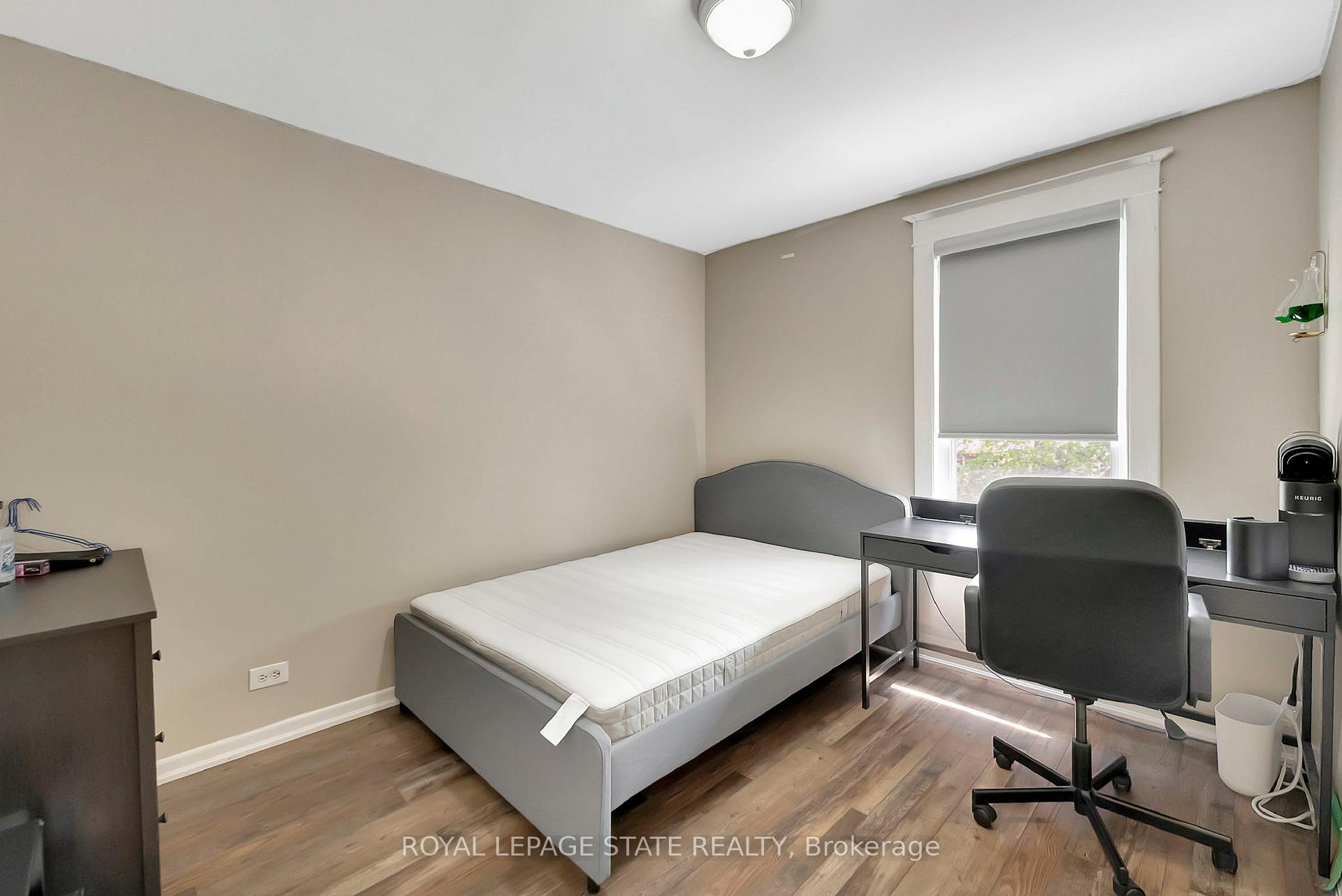Photo 21 of 1121 King Street W, Hamilton, Westdale — HOMEH