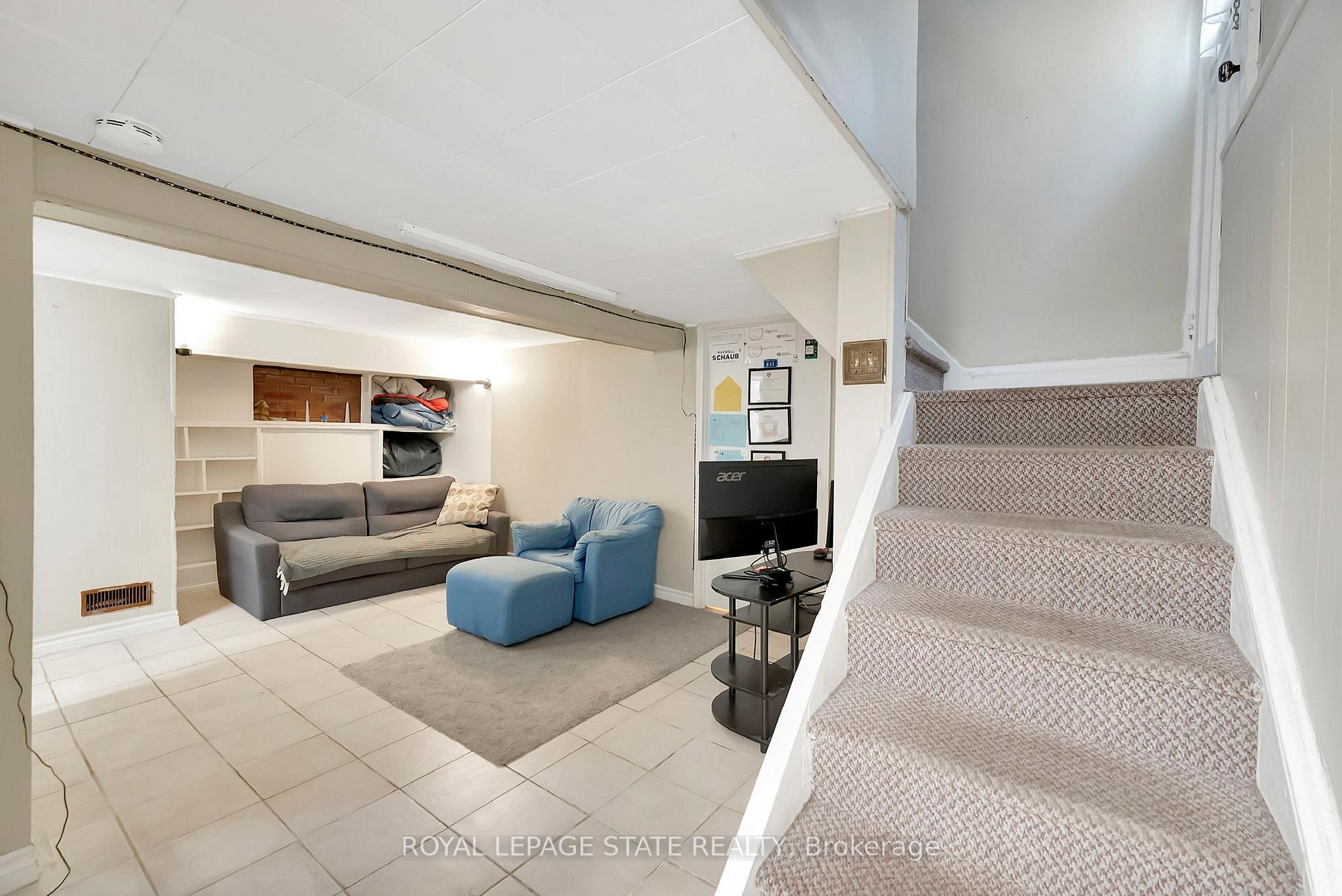 Photo 40 of 1121 King Street W, Hamilton, Westdale — HOMEH