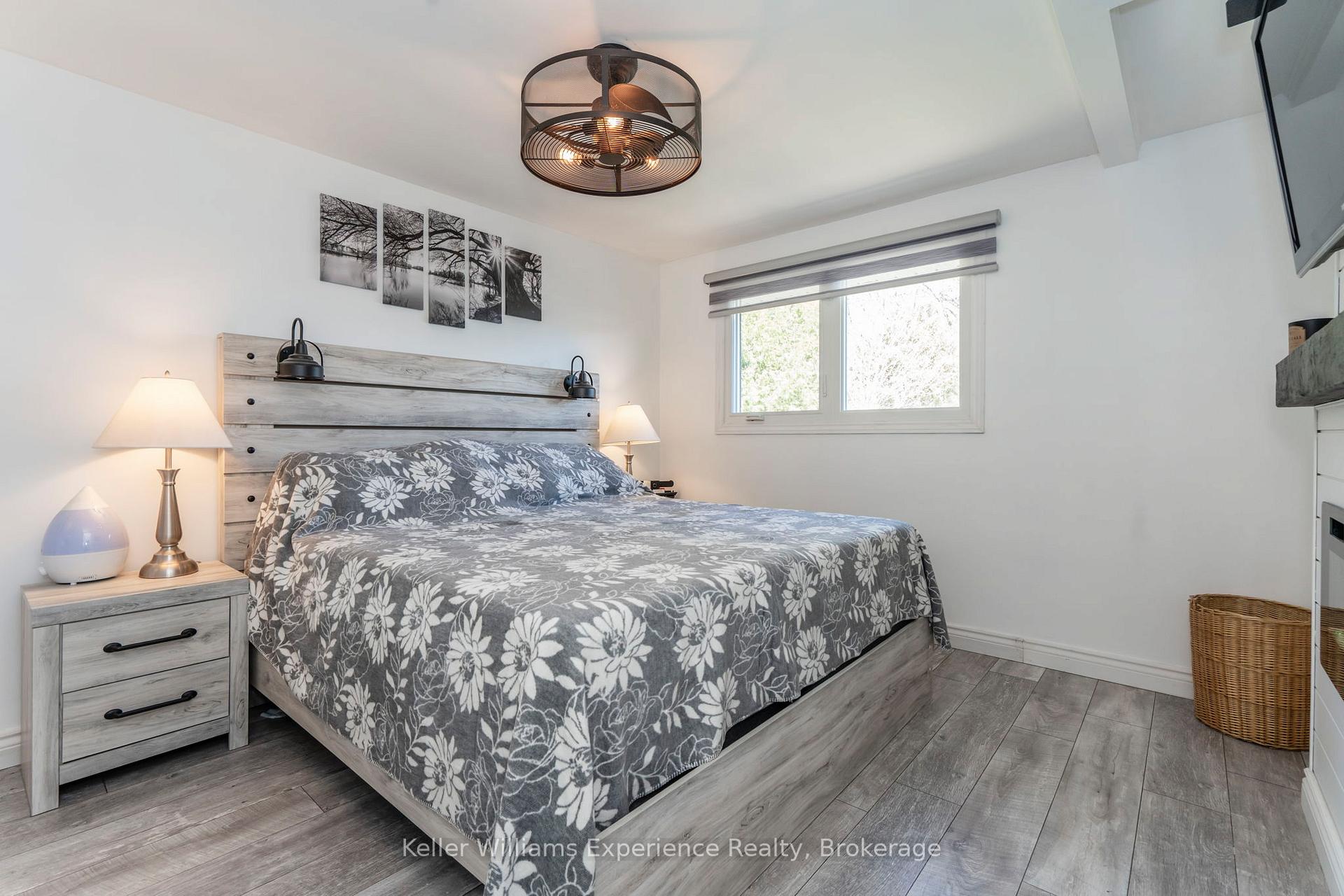 Photo 9 of 954 Hugel Avenue, Midland — HOMEH