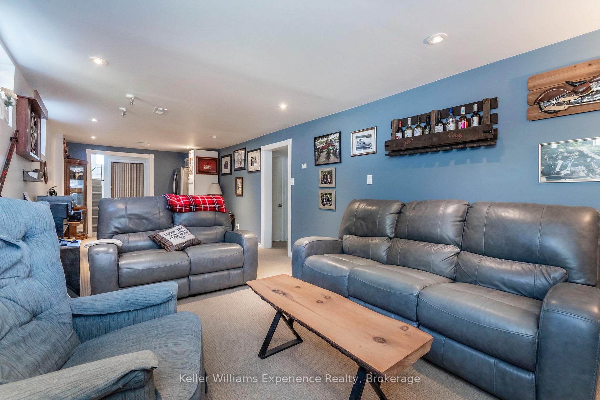 Photo 31 of 954 Hugel Avenue, Midland — HOMEH