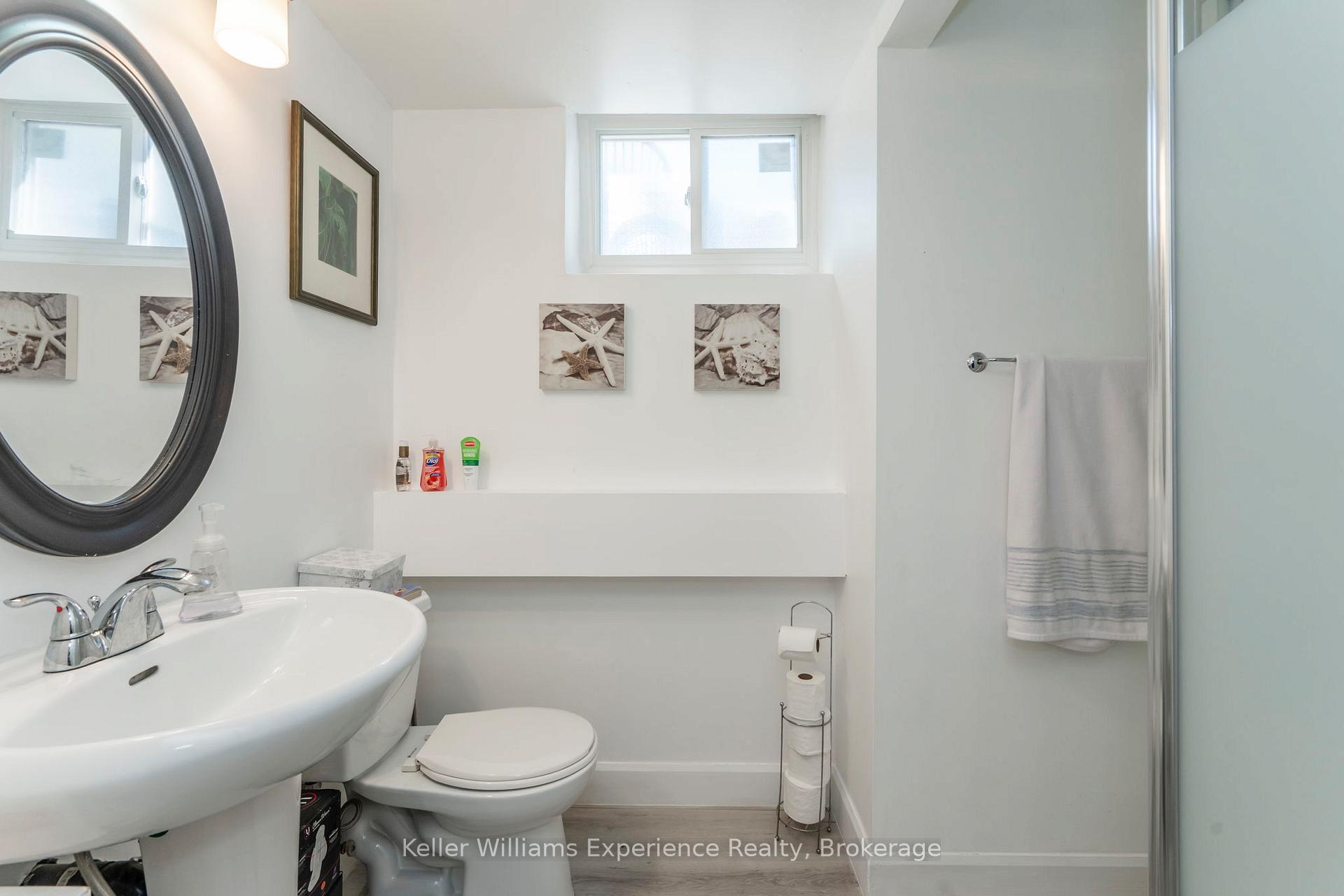Photo 30 of 954 Hugel Avenue, Midland — HOMEH