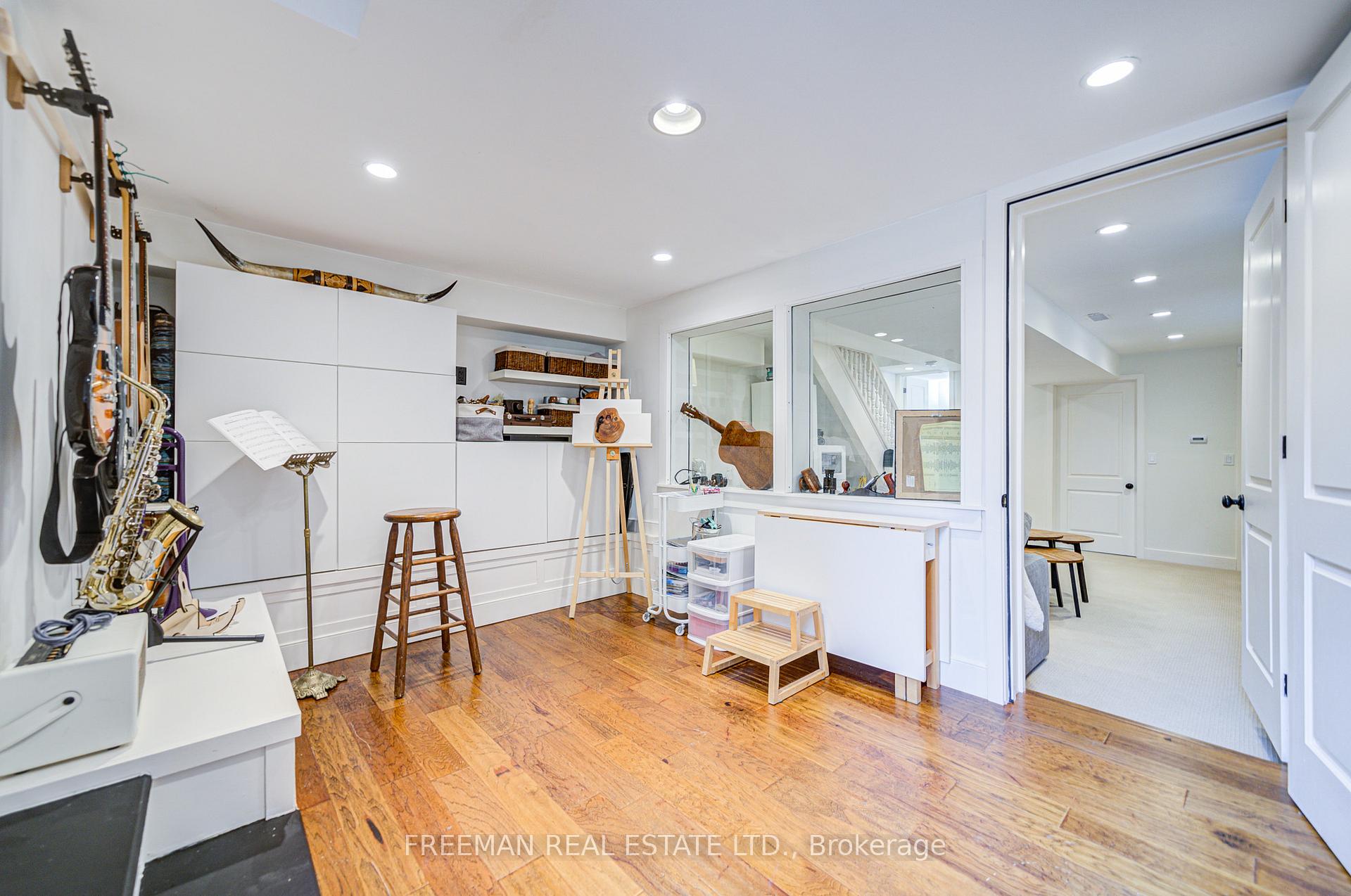 Photo 19 of 1 Andrews Avenue, Toronto, Trinity-Bellwoods — HOMEH