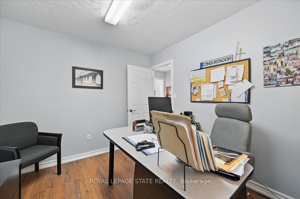 Photo 15 of 3 Knights Court, Hamilton, Lisgar — HOMEH
