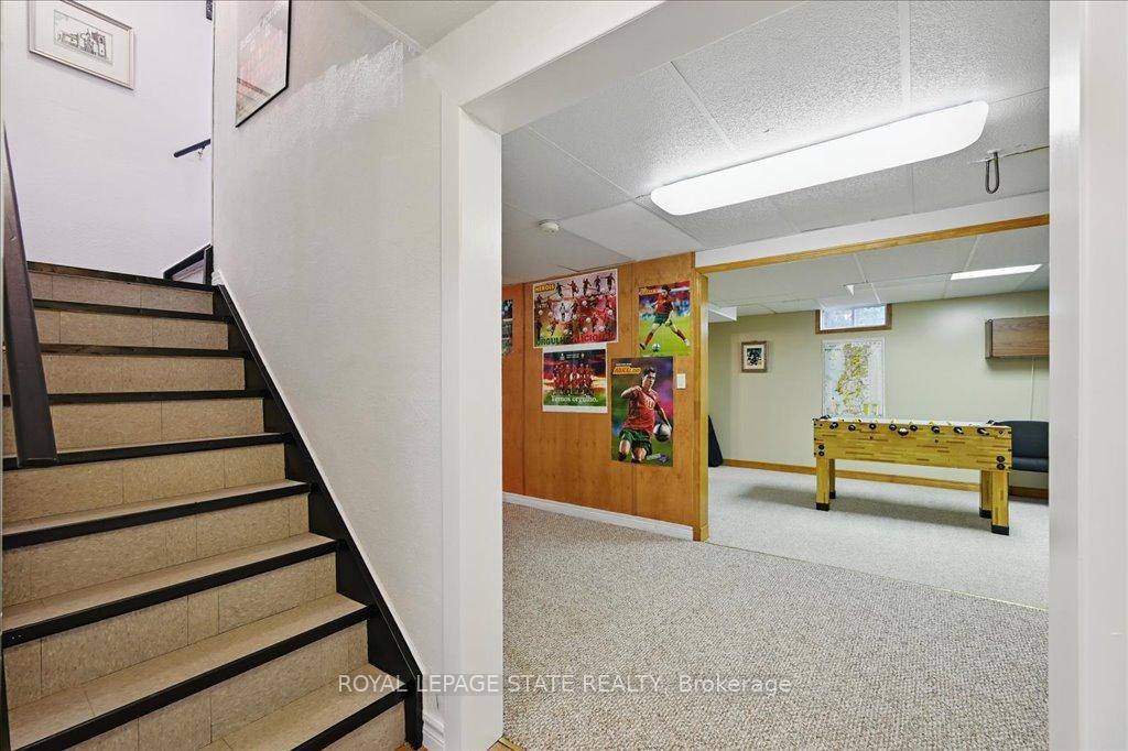 Photo 28 of 3 Knights Court, Hamilton, Lisgar — HOMEH
