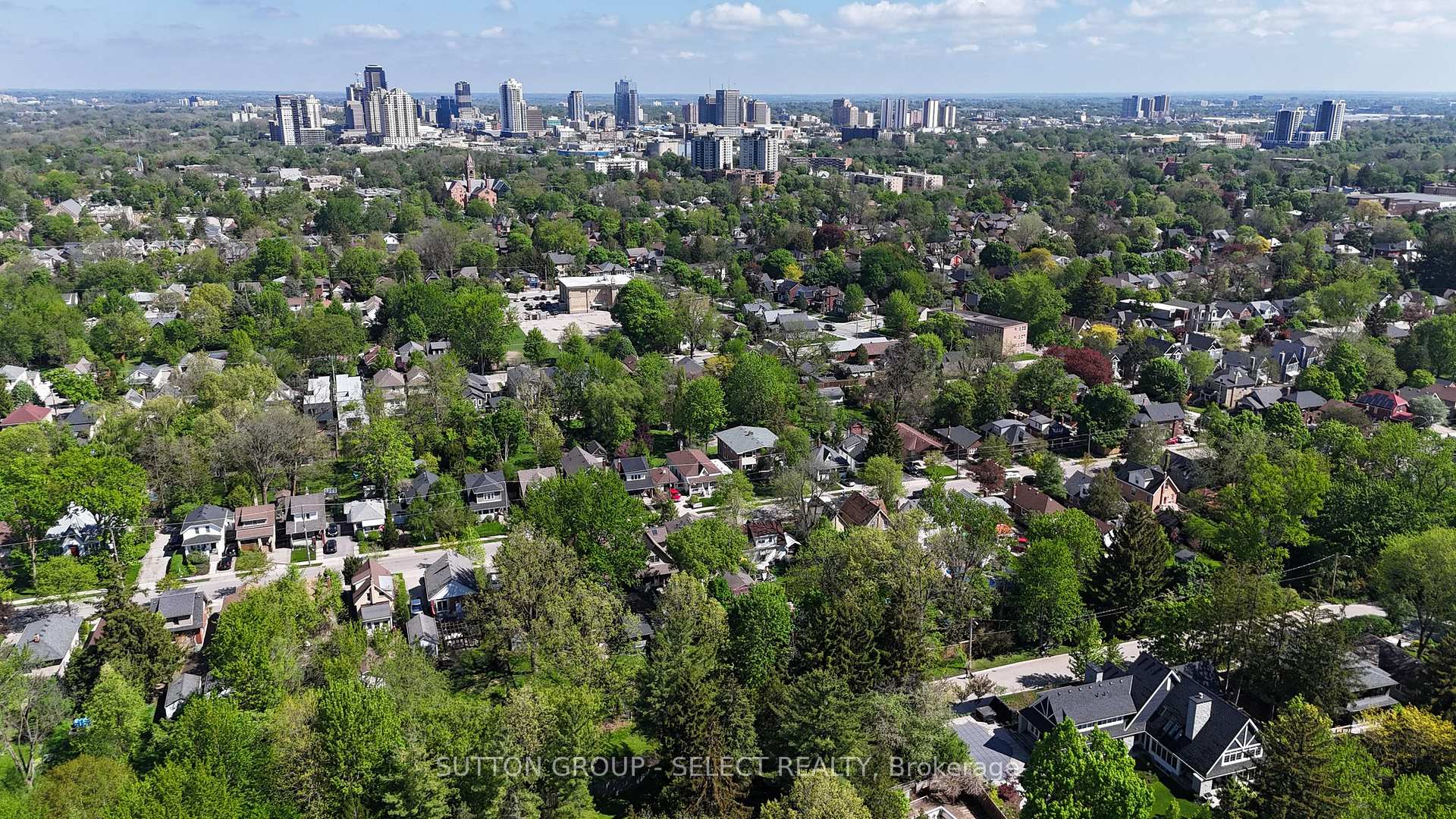 Photo 30 of 165 Devonshire Avenue, London, South G — HOMEH