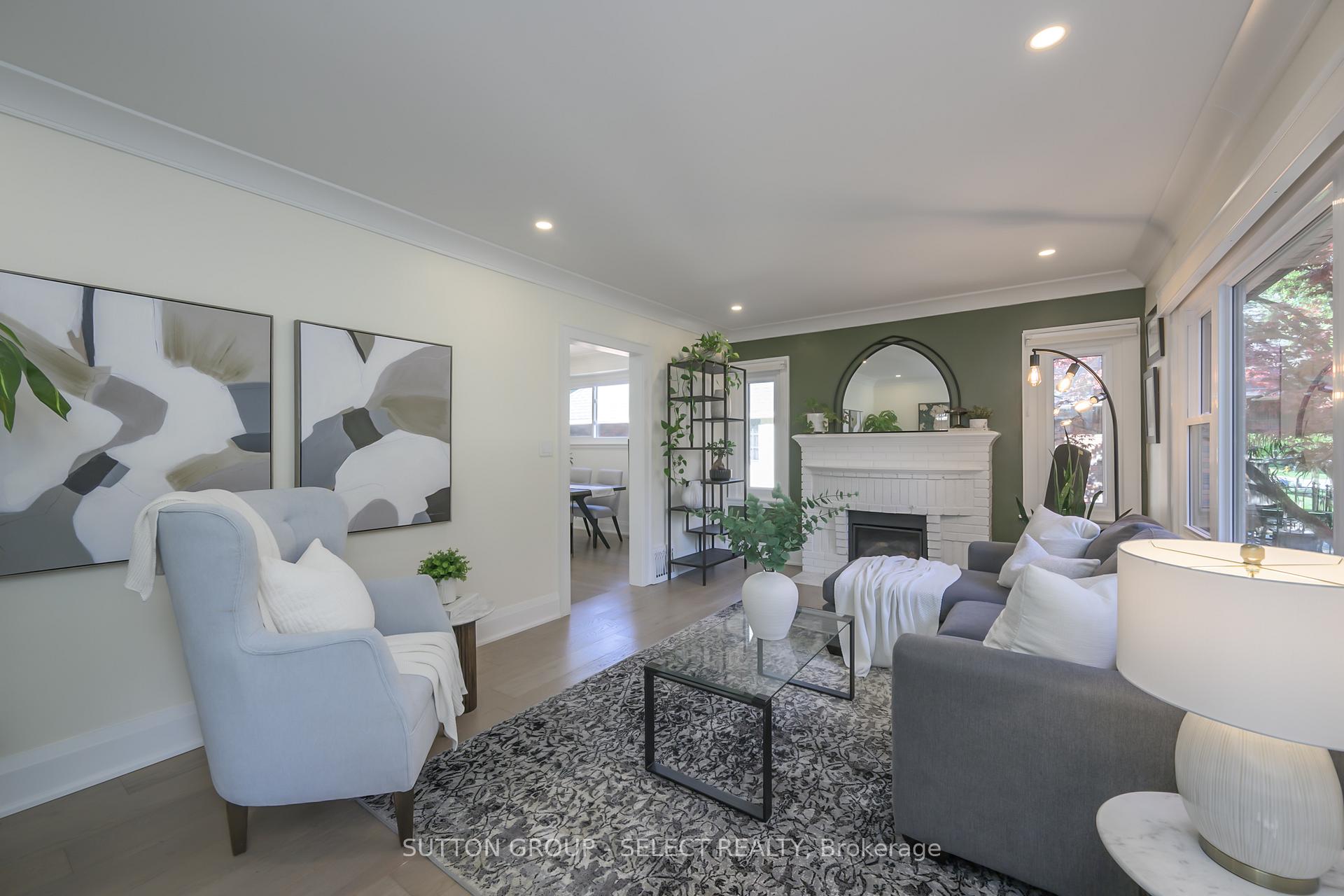 Photo 3 of 165 Devonshire Avenue, London, South G — HOMEH