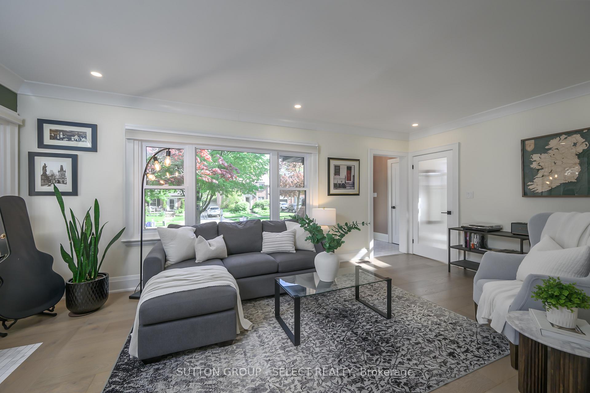 Photo 8 of 165 Devonshire Avenue, London, South G — HOMEH