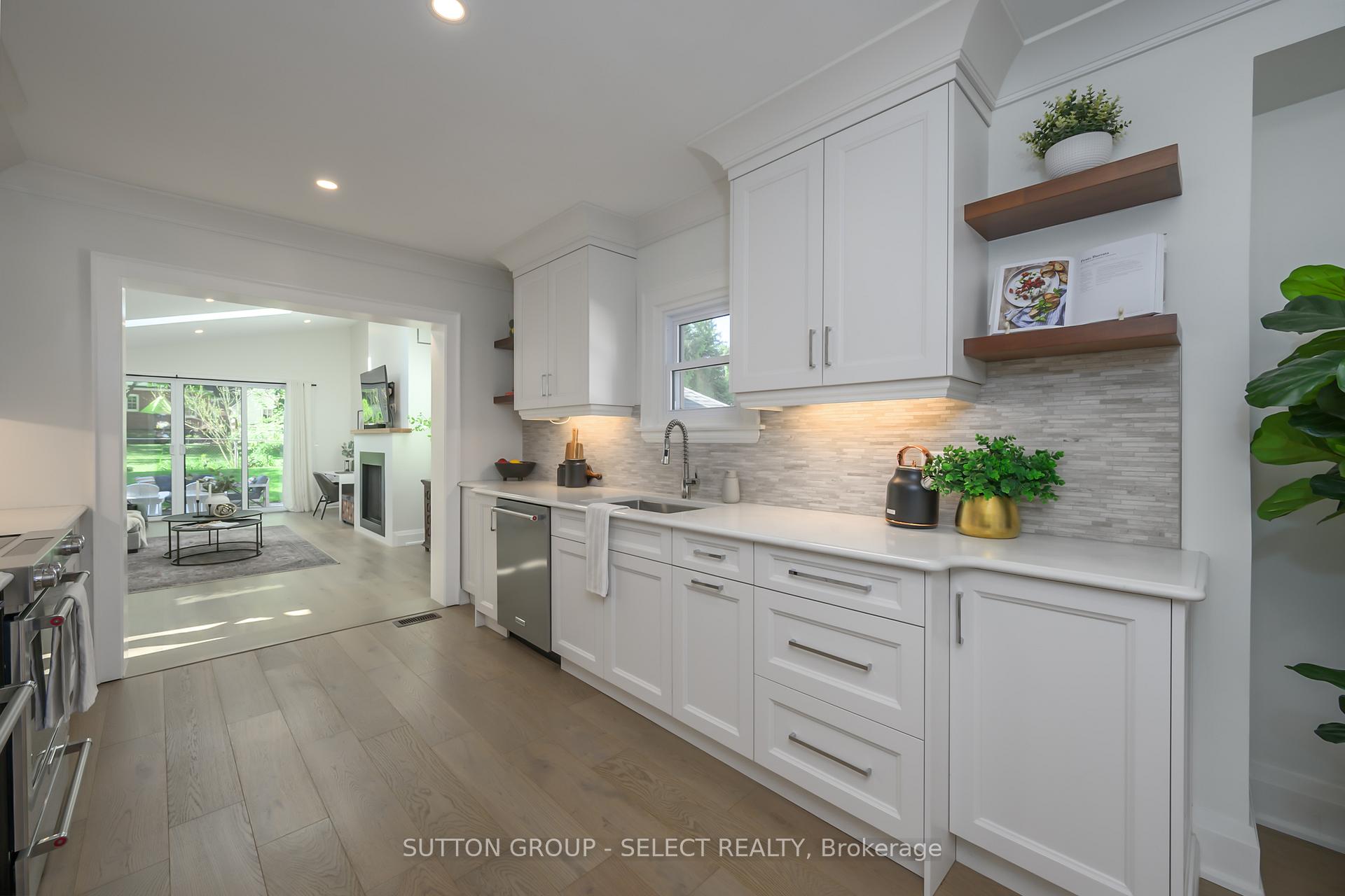 Photo 20 of 165 Devonshire Avenue, London, South G — HOMEH
