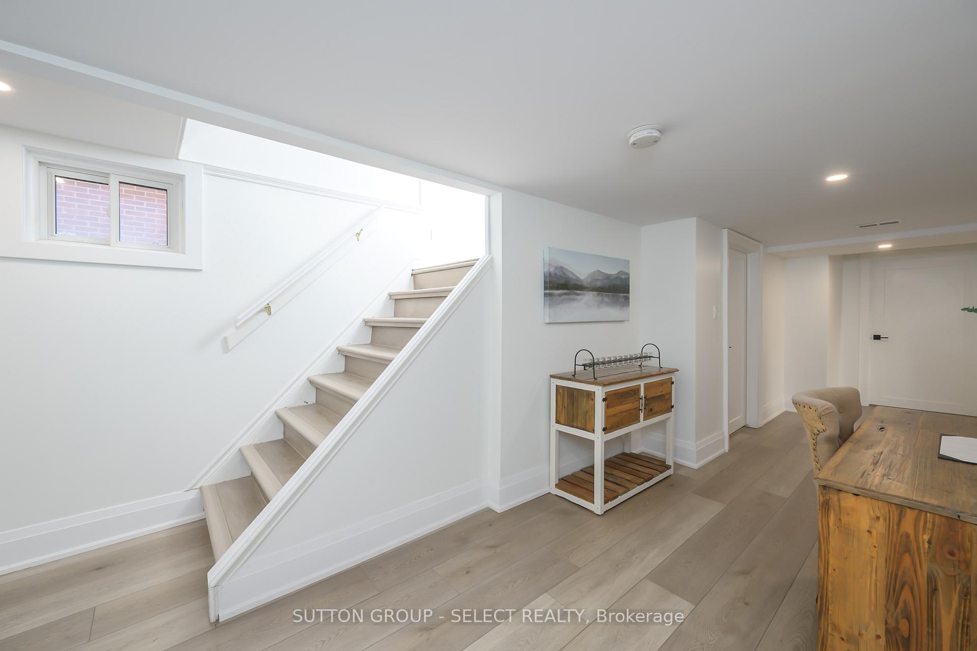 Photo 45 of 165 Devonshire Avenue, London, South G — HOMEH