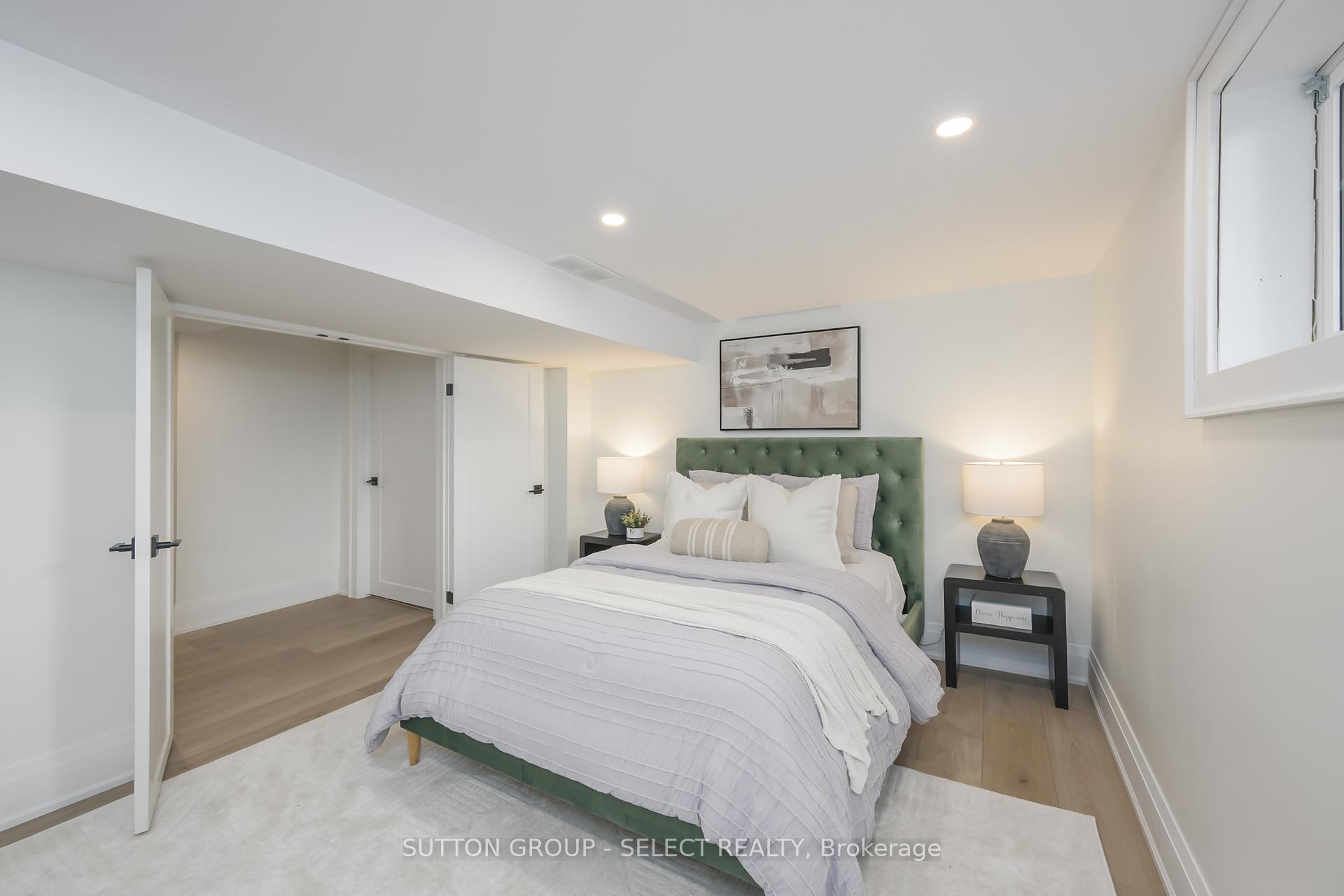 Photo 43 of 165 Devonshire Avenue, London, South G — HOMEH