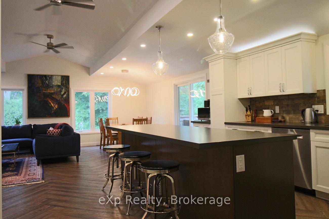 Photo 15 of 208 Pellisier Street, Grey Highlands — HOMEH
