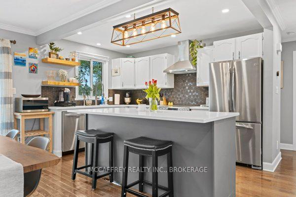 Photo 8 of 105 Dauphin Avenue, Kingston — HOMEH
