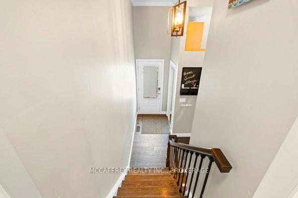 Photo 15 of 105 Dauphin Avenue, Kingston — HOMEH