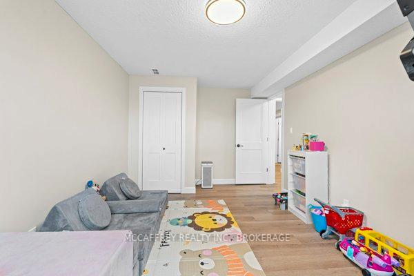 Photo 21 of 105 Dauphin Avenue, Kingston — HOMEH