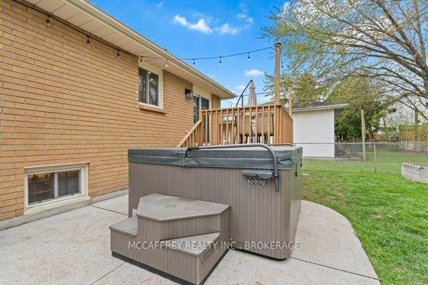 Photo 33 of 105 Dauphin Avenue, Kingston — HOMEH