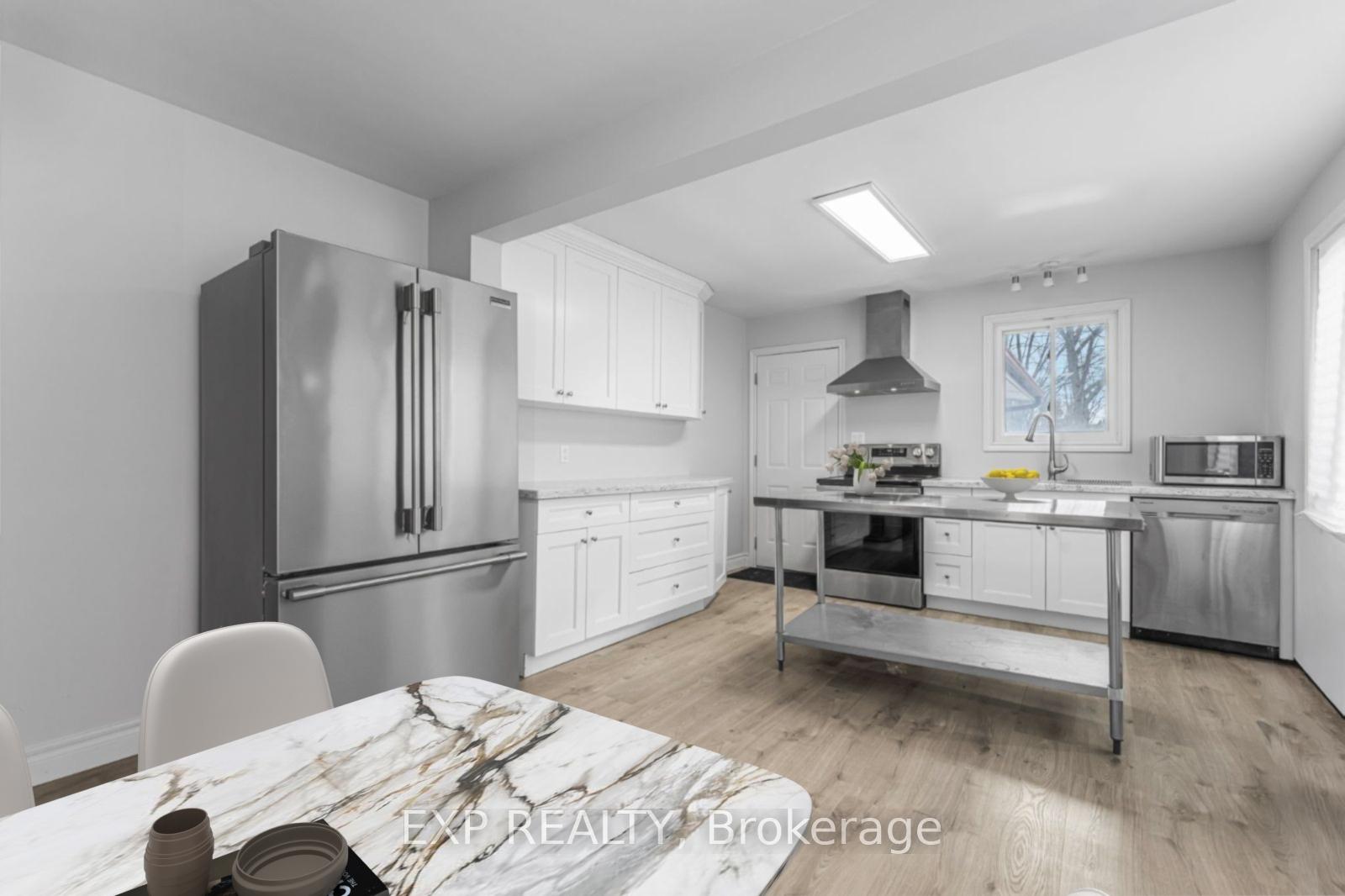 Photo 8 of 97 Village Road, St. Catharines, Glendale/Glenridge — HOMEH