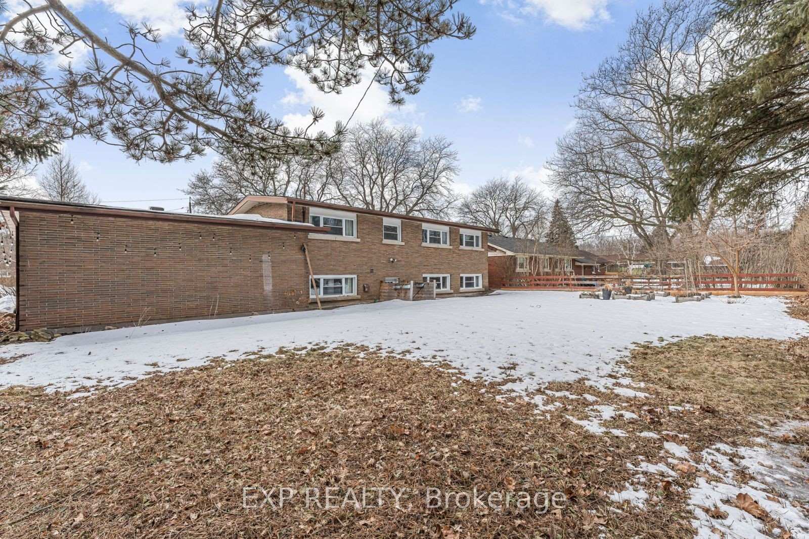 Photo 25 of 97 Village Road, St. Catharines, Glendale/Glenridge — HOMEH