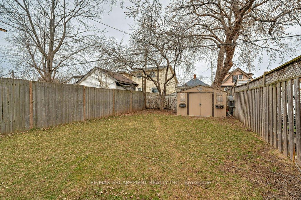Photo 30 of 89 Albany Avenue, Hamilton, Homeside — HOMEH