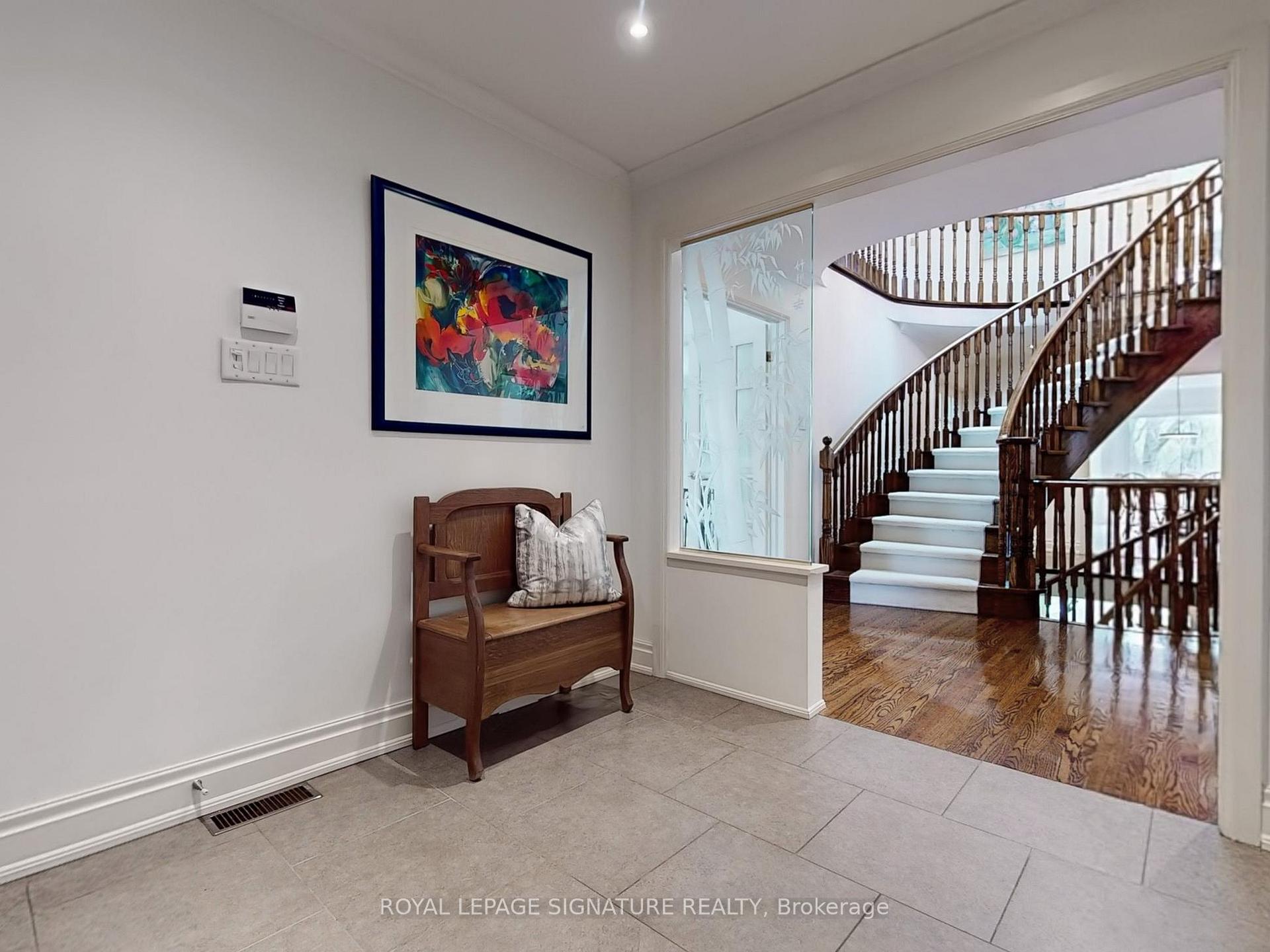 Photo 22 of 18 Prince Edward Boulevard, Markham, Thornlea — HOMEH