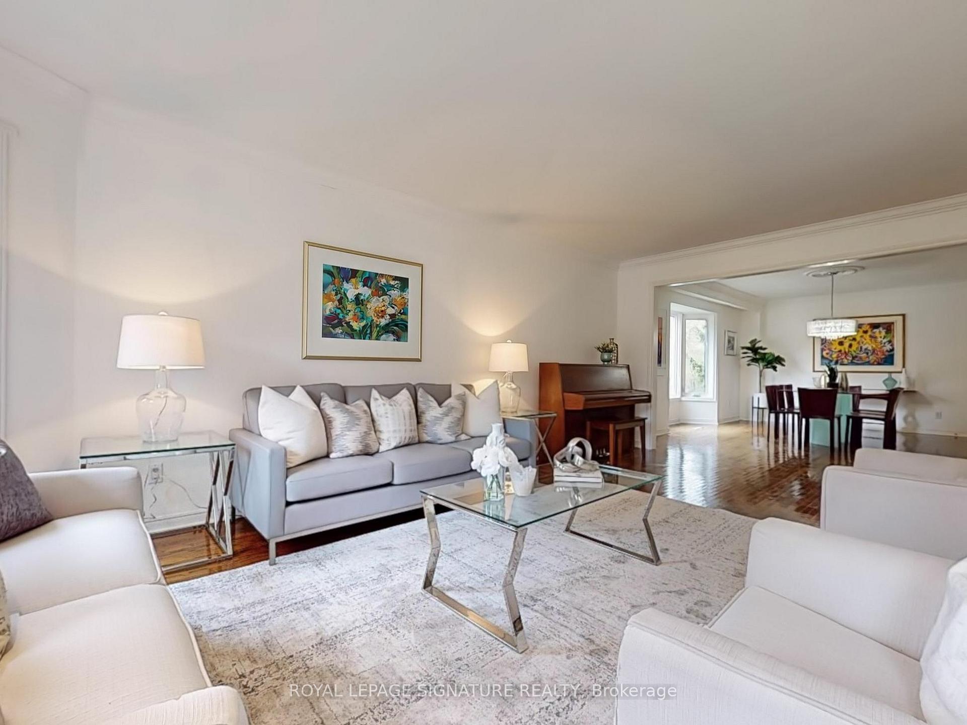 Photo 7 of 18 Prince Edward Boulevard, Markham, Thornlea — HOMEH
