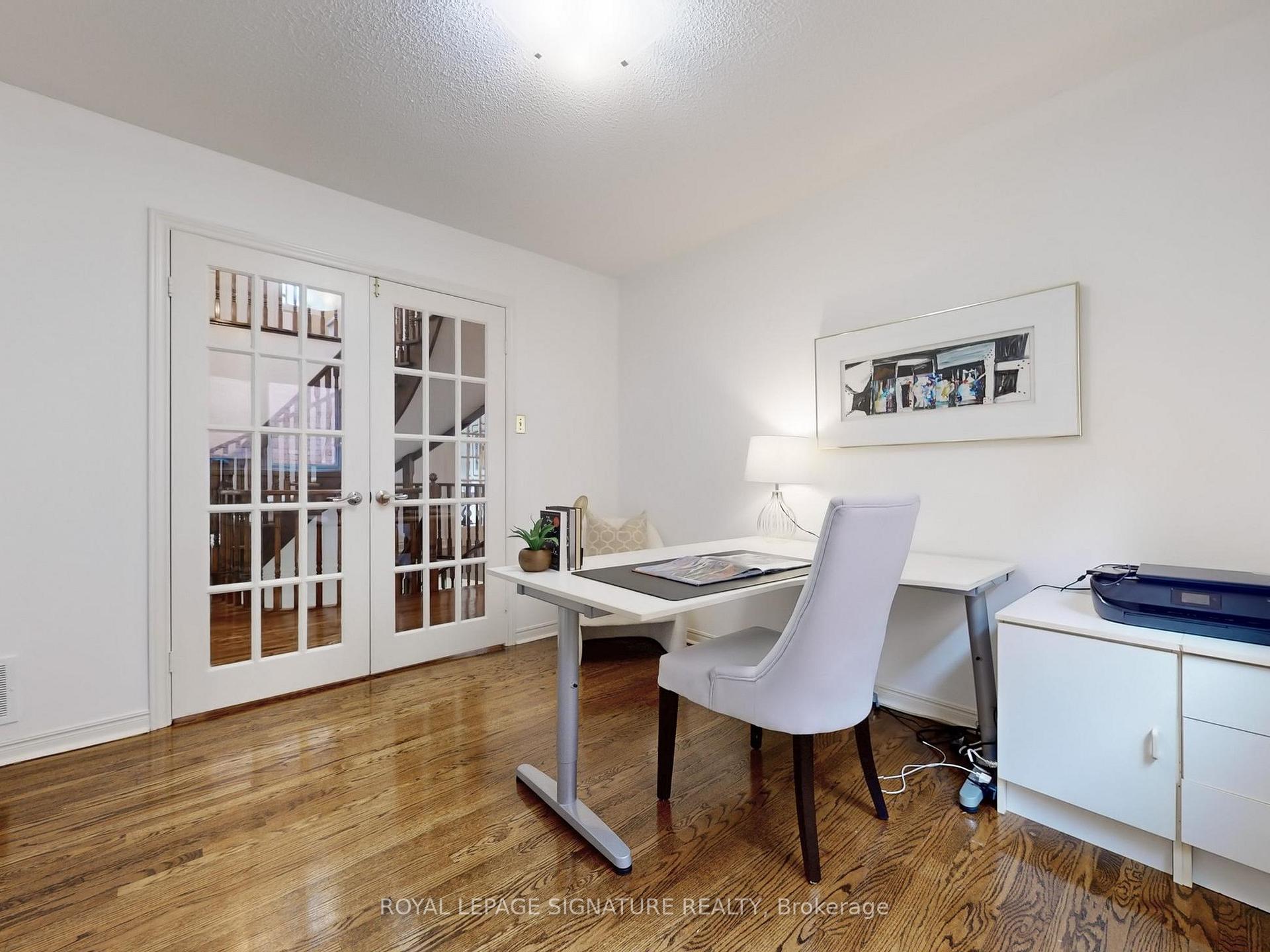 Photo 16 of 18 Prince Edward Boulevard, Markham, Thornlea — HOMEH