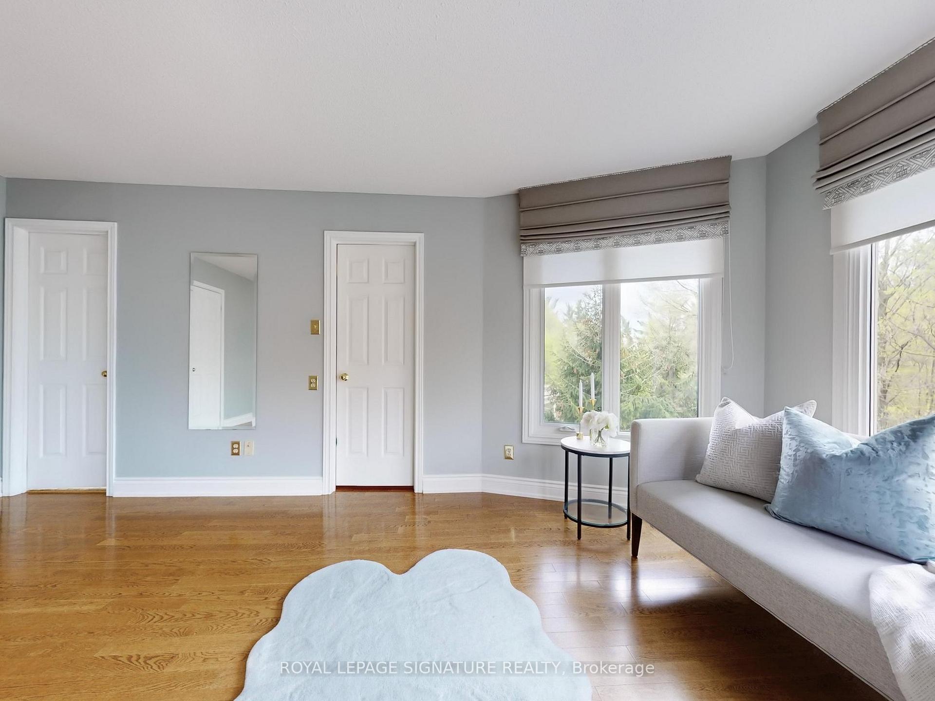 Photo 20 of 18 Prince Edward Boulevard, Markham, Thornlea — HOMEH
