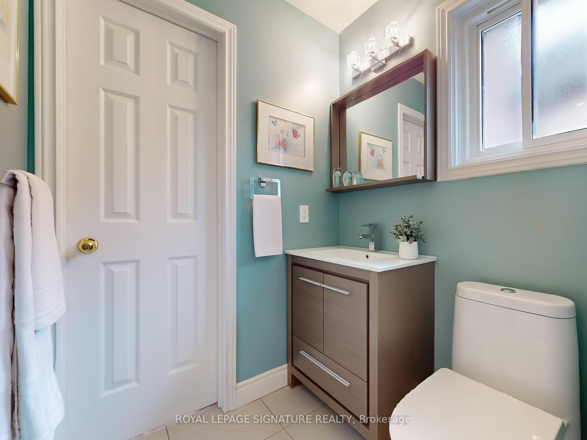 Photo 27 of 18 Prince Edward Boulevard, Markham, Thornlea — HOMEH