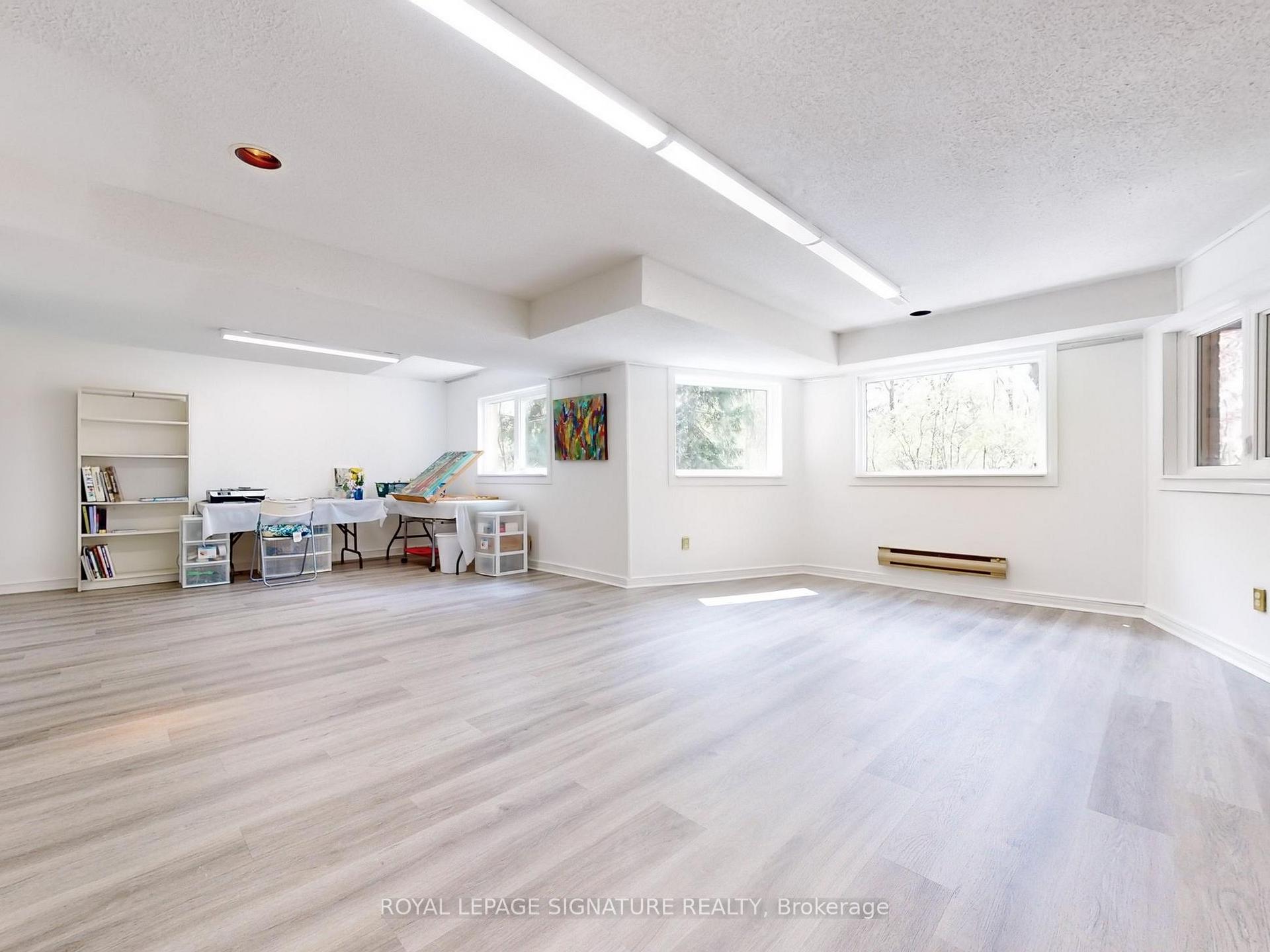 Photo 32 of 18 Prince Edward Boulevard, Markham, Thornlea — HOMEH