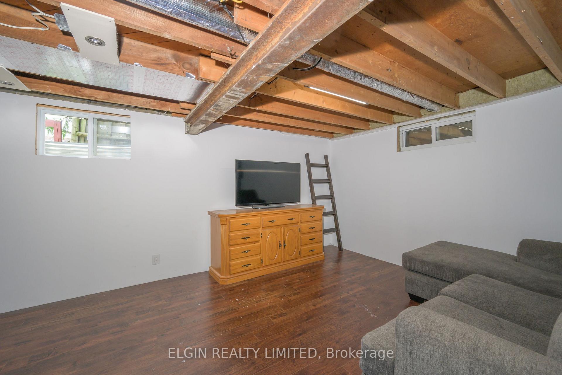 Photo 30 of 102 Edward Street, St. Thomas — HOMEH