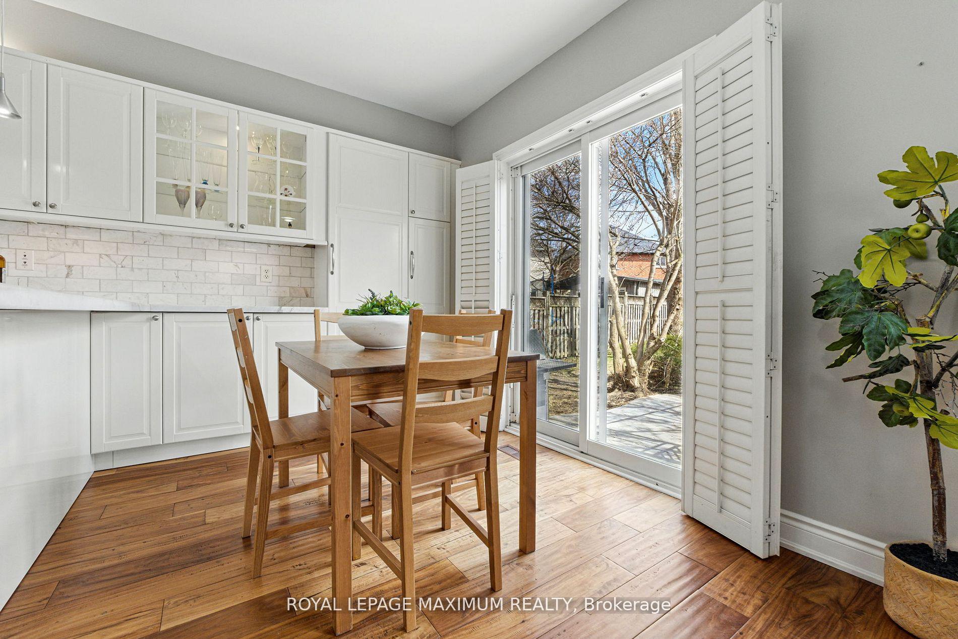 Photo 18 of 104 Lookout Point Court, Vaughan, West Woodbridge — HOMEH