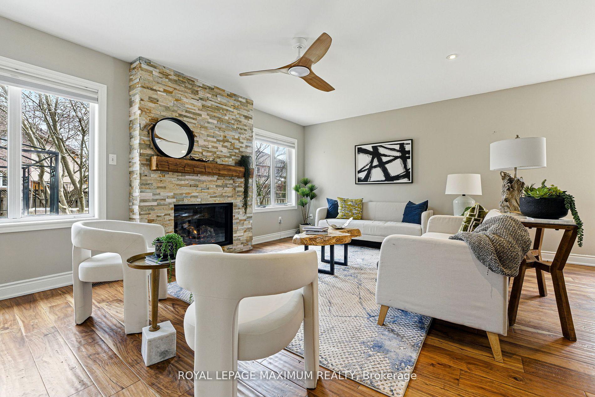 Photo 12 of 104 Lookout Point Court, Vaughan, West Woodbridge — HOMEH