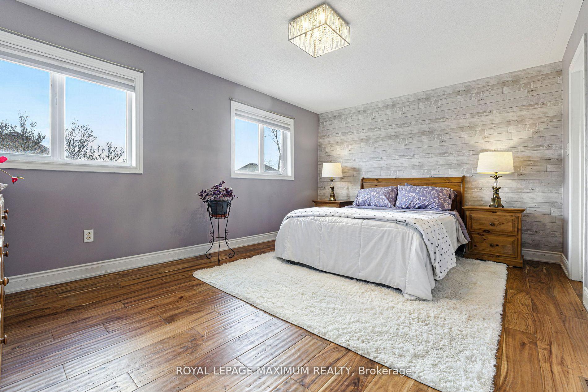 Photo 32 of 104 Lookout Point Court, Vaughan, West Woodbridge — HOMEH
