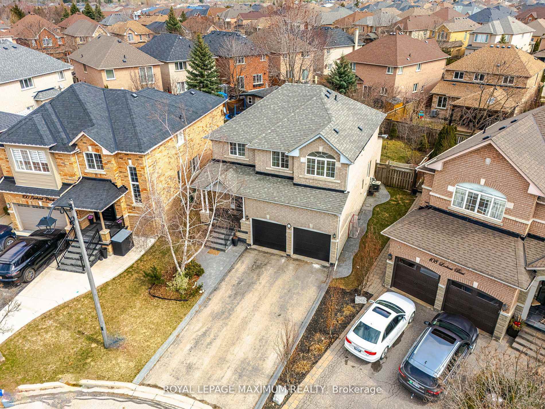 Photo 49 of 104 Lookout Point Court, Vaughan, West Woodbridge — HOMEH