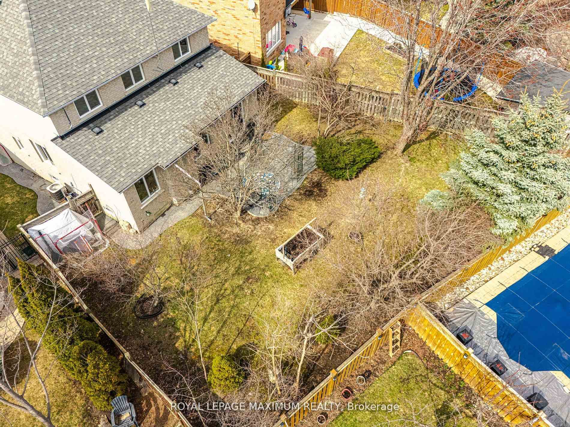 Photo 41 of 104 Lookout Point Court, Vaughan, West Woodbridge — HOMEH