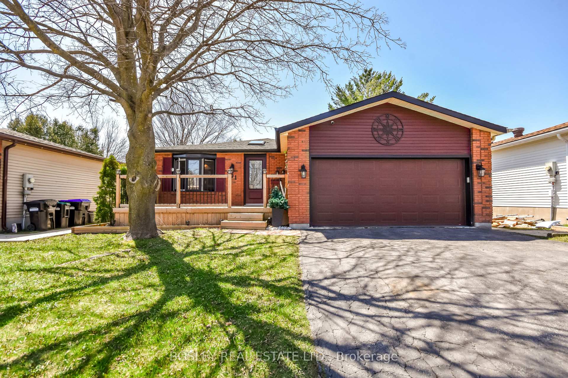 Photo 15 of 291 Otter Crescent, Midland — HOMEH