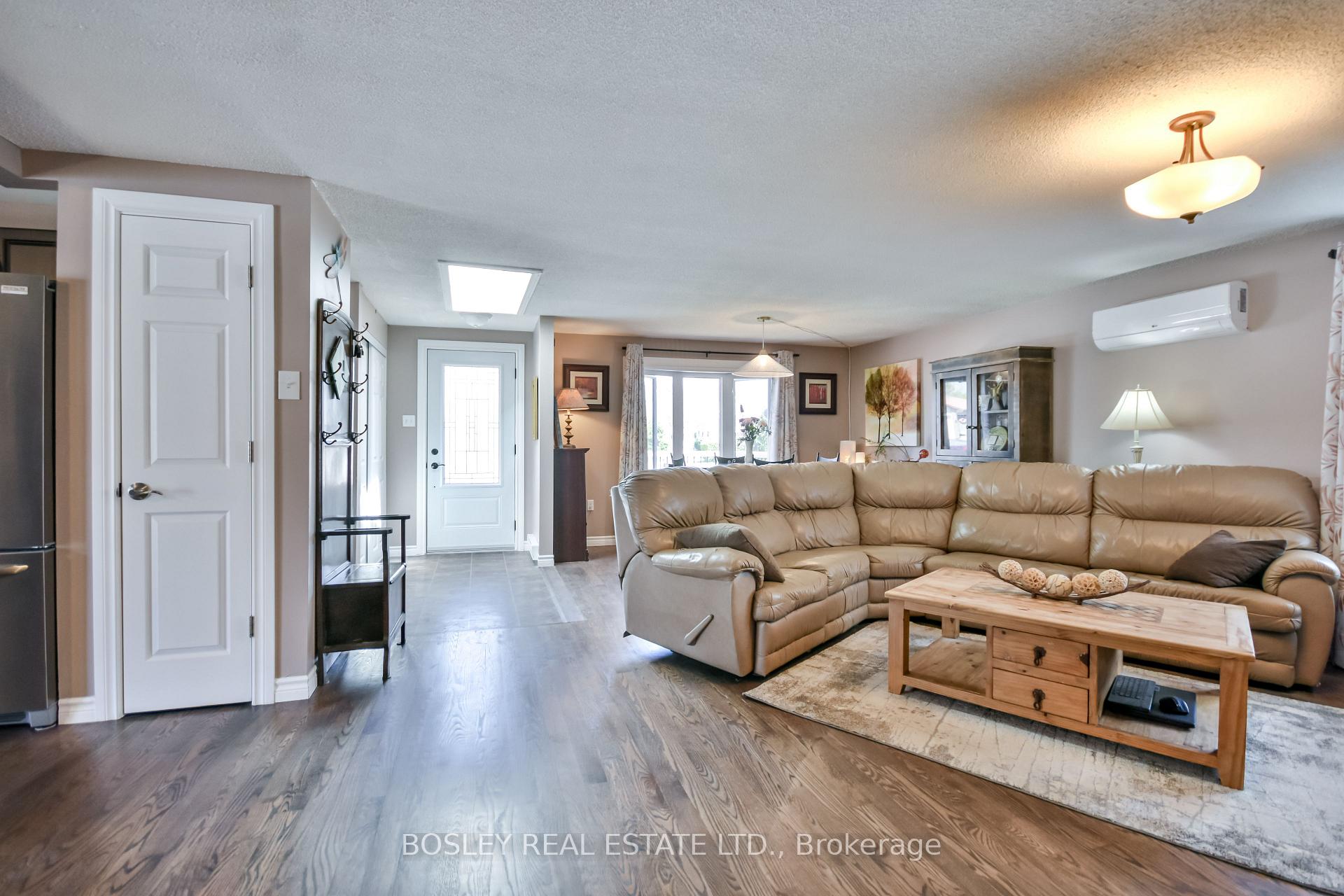 Photo 19 of 291 Otter Crescent, Midland — HOMEH