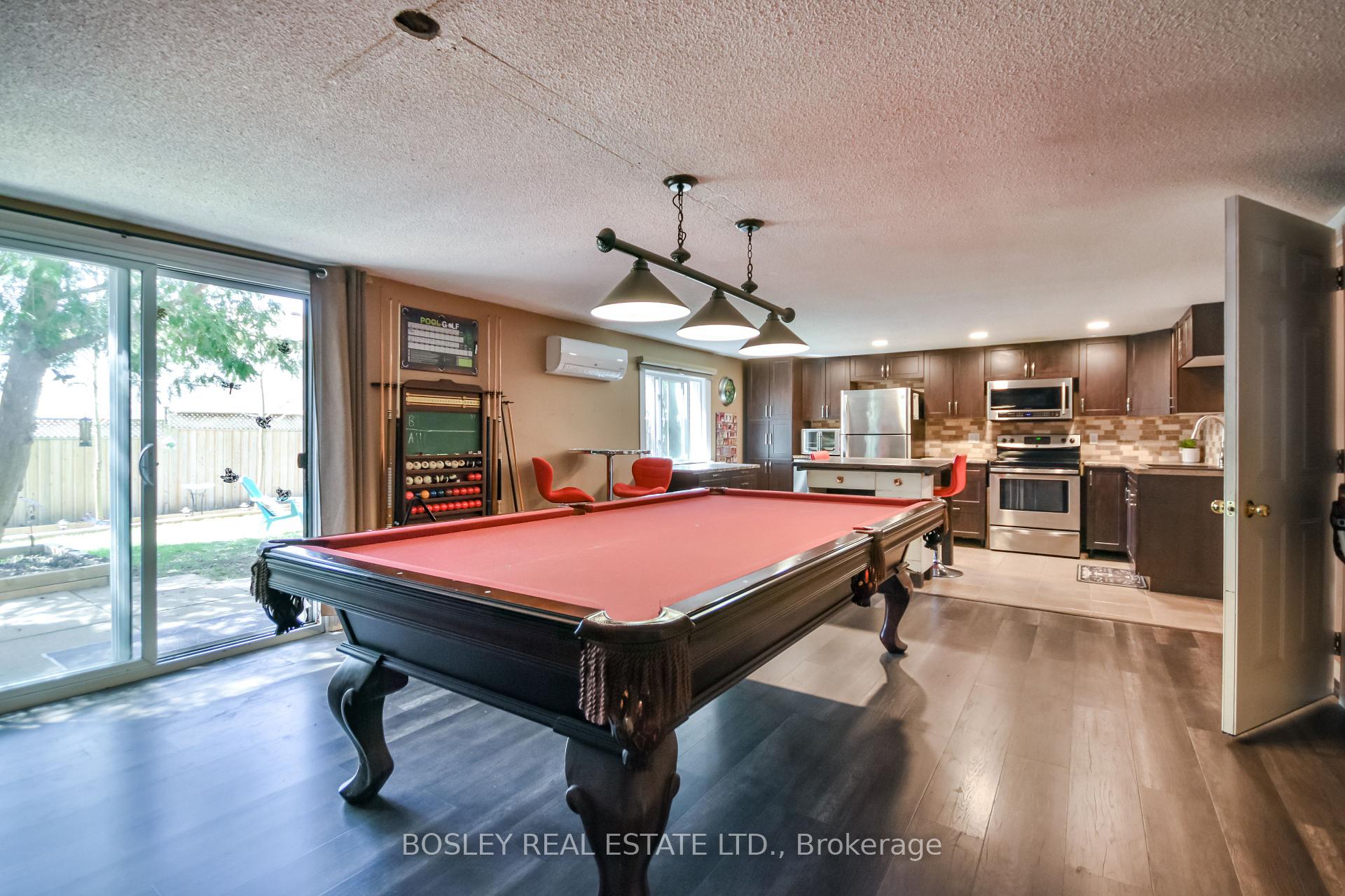 Photo 4 of 291 Otter Crescent, Midland — HOMEH