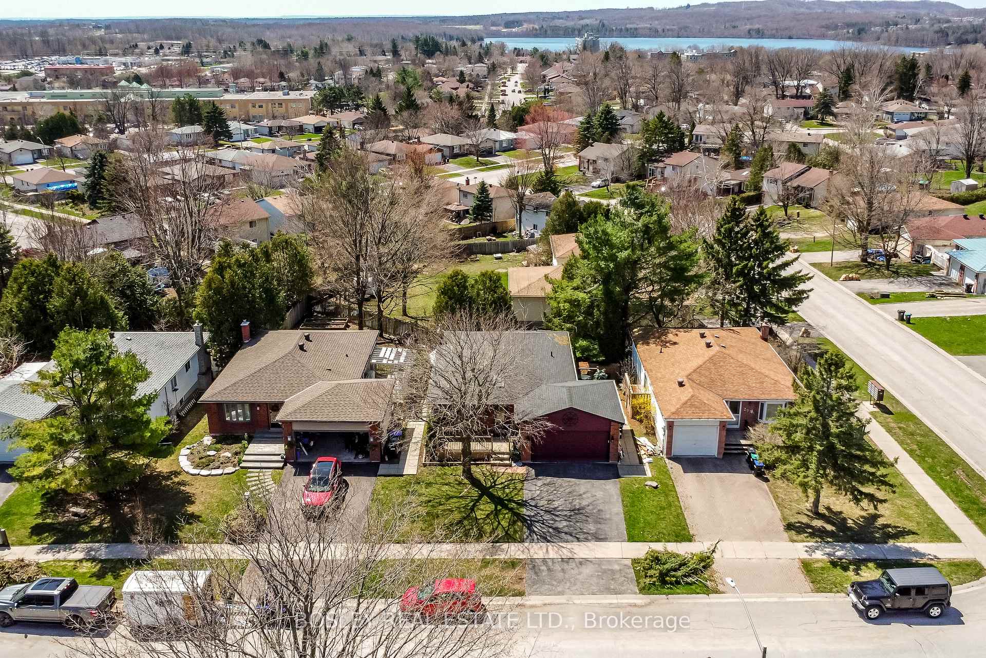 Photo 14 of 291 Otter Crescent, Midland — HOMEH