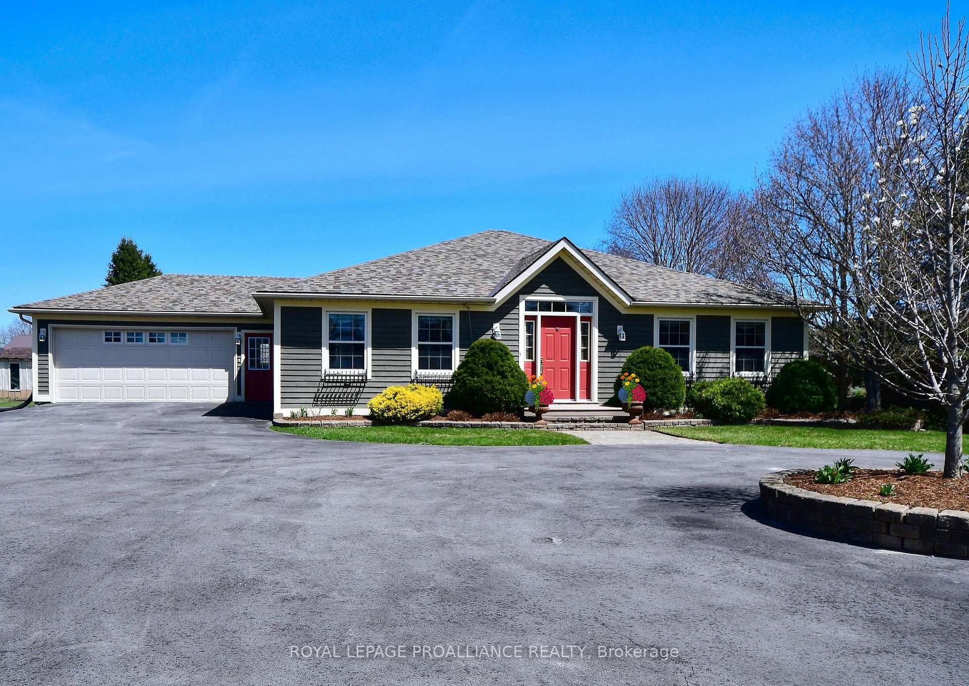 Front of 3177 Harwood Road