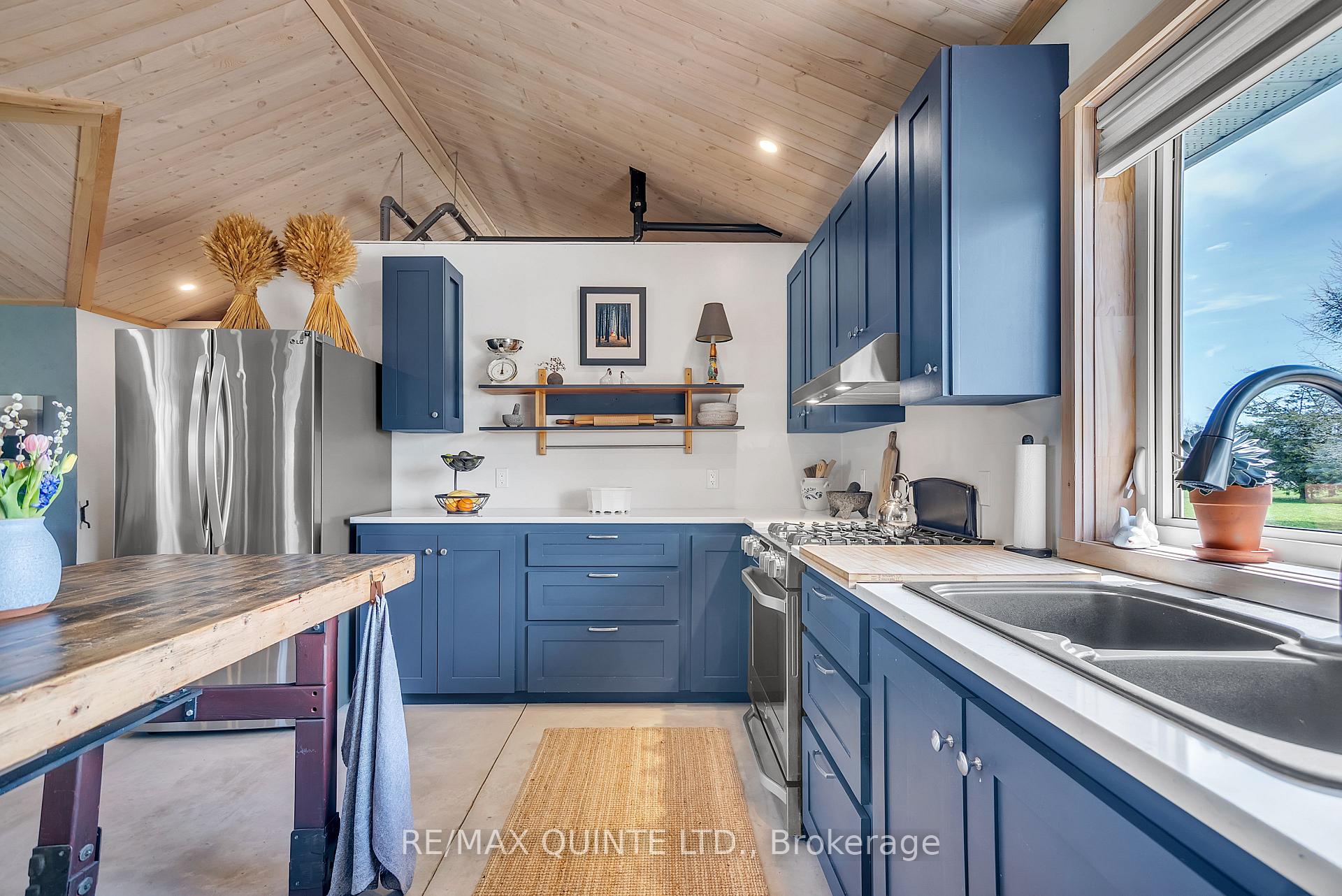 Photo 14 of 2562 County Road 13, Prince Edward County, South Marysburg Ward — HOMEH