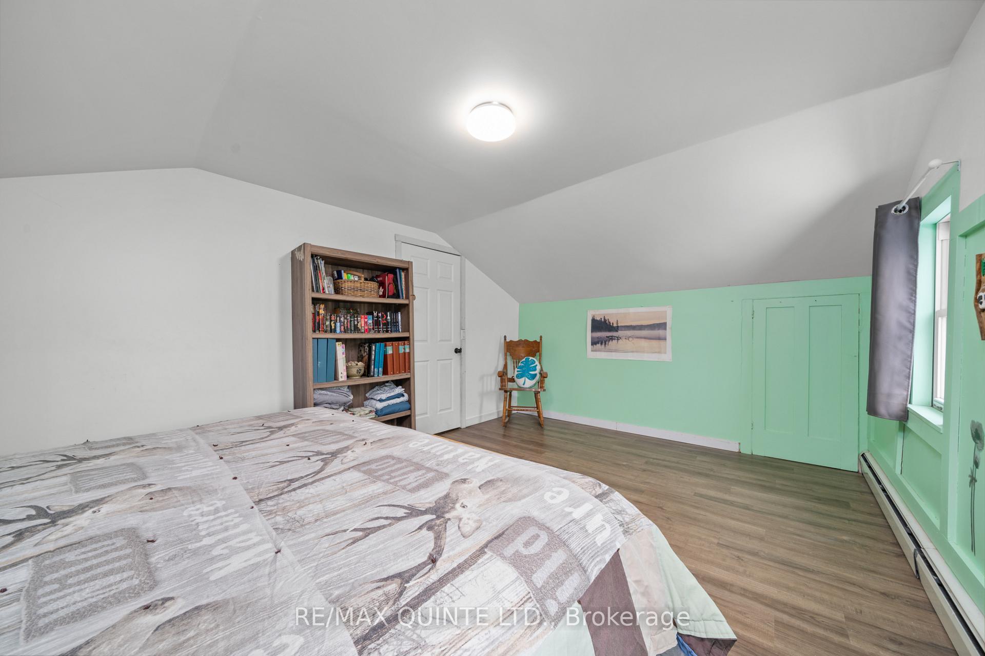 Photo 37 of 48 Young Street, Brighton — HOMEH