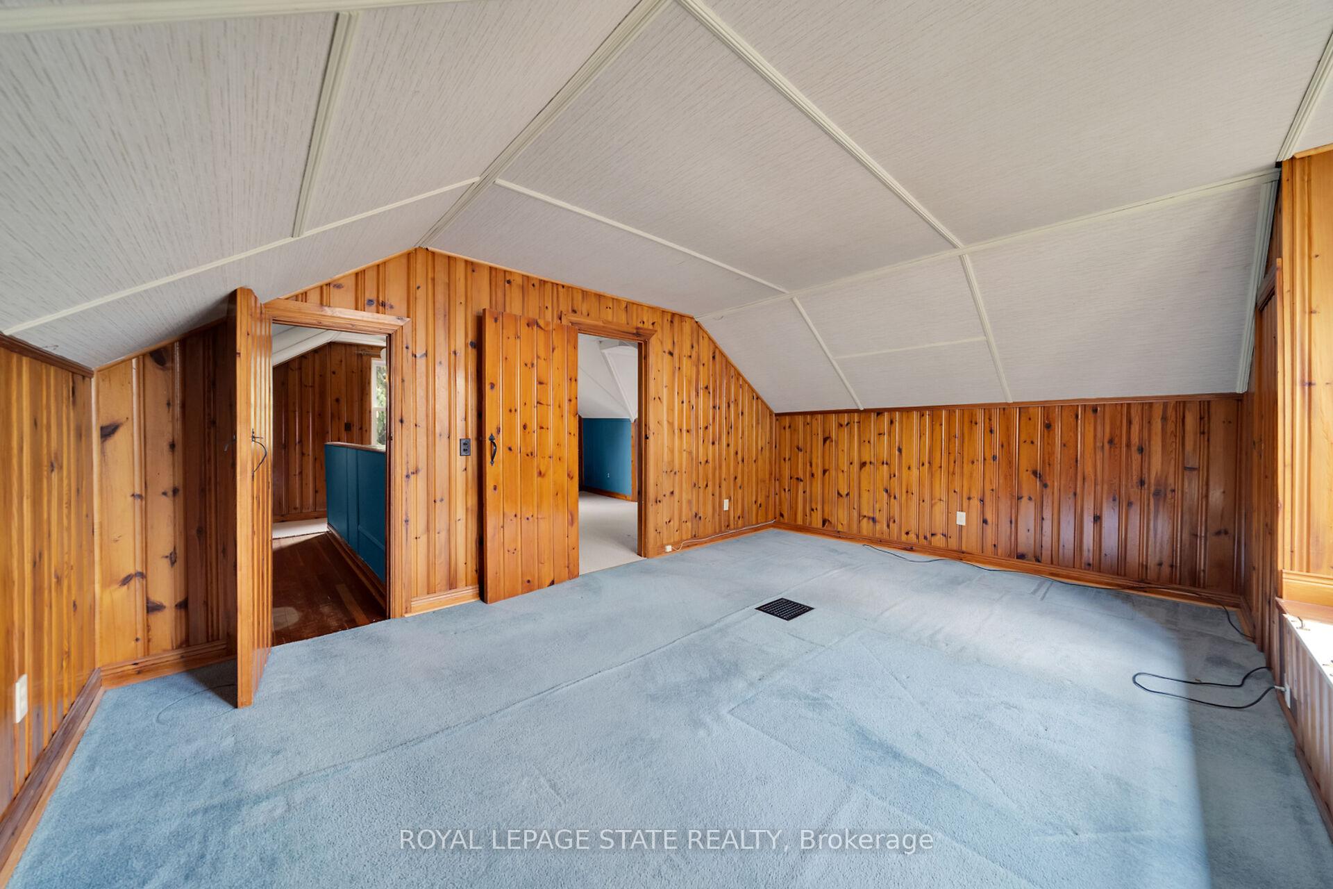 Photo 31 of 37 Mercer Street, Hamilton, Dundas — HOMEH