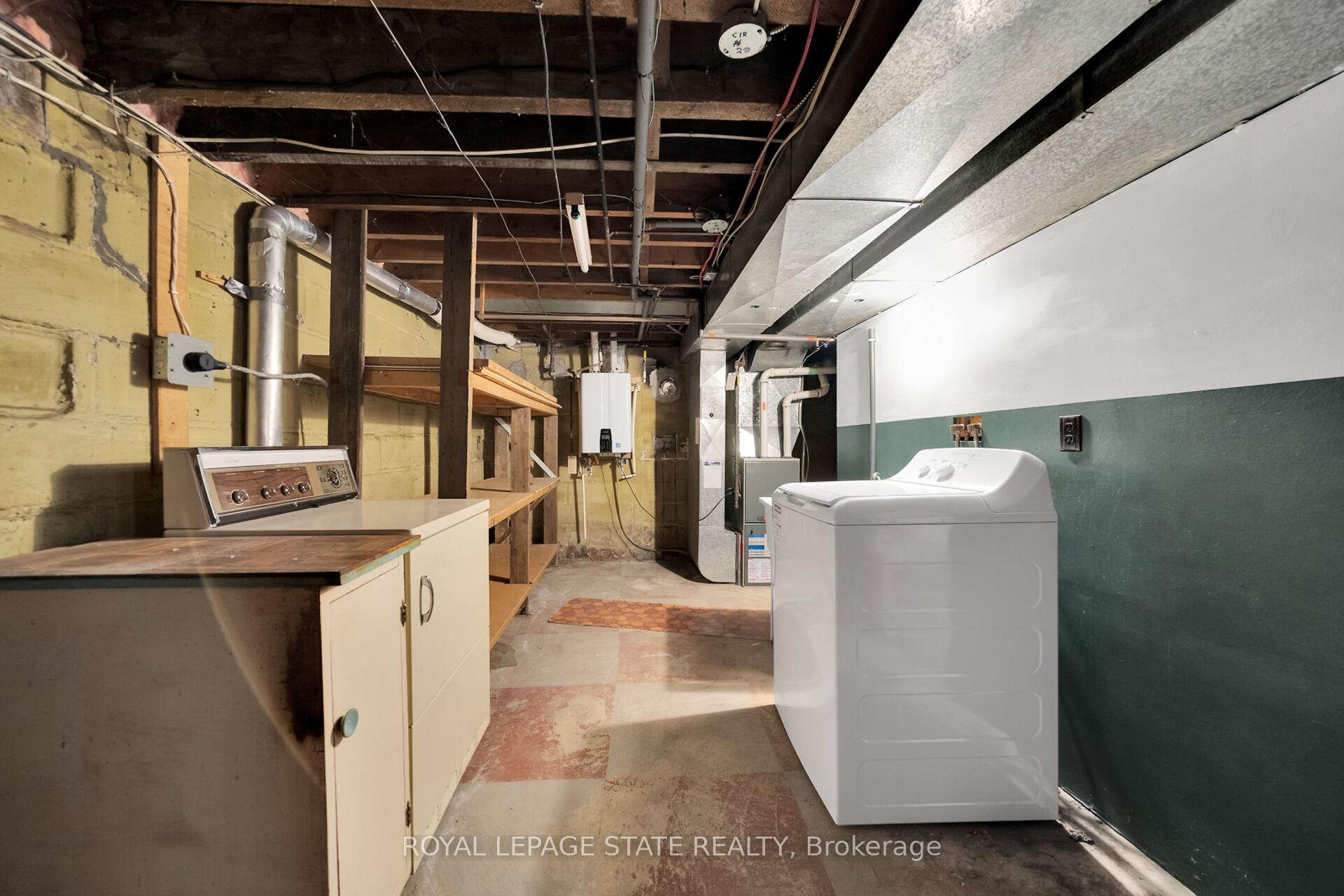 Photo 26 of 37 Mercer Street, Hamilton, Dundas — HOMEH