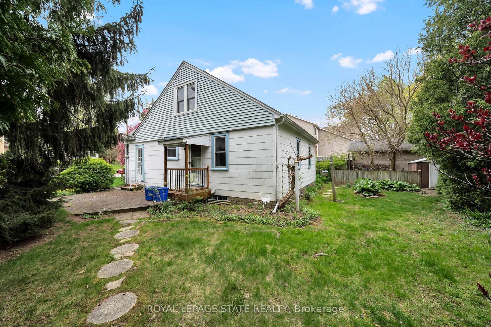 Photo 29 of 37 Mercer Street, Hamilton, Dundas — HOMEH