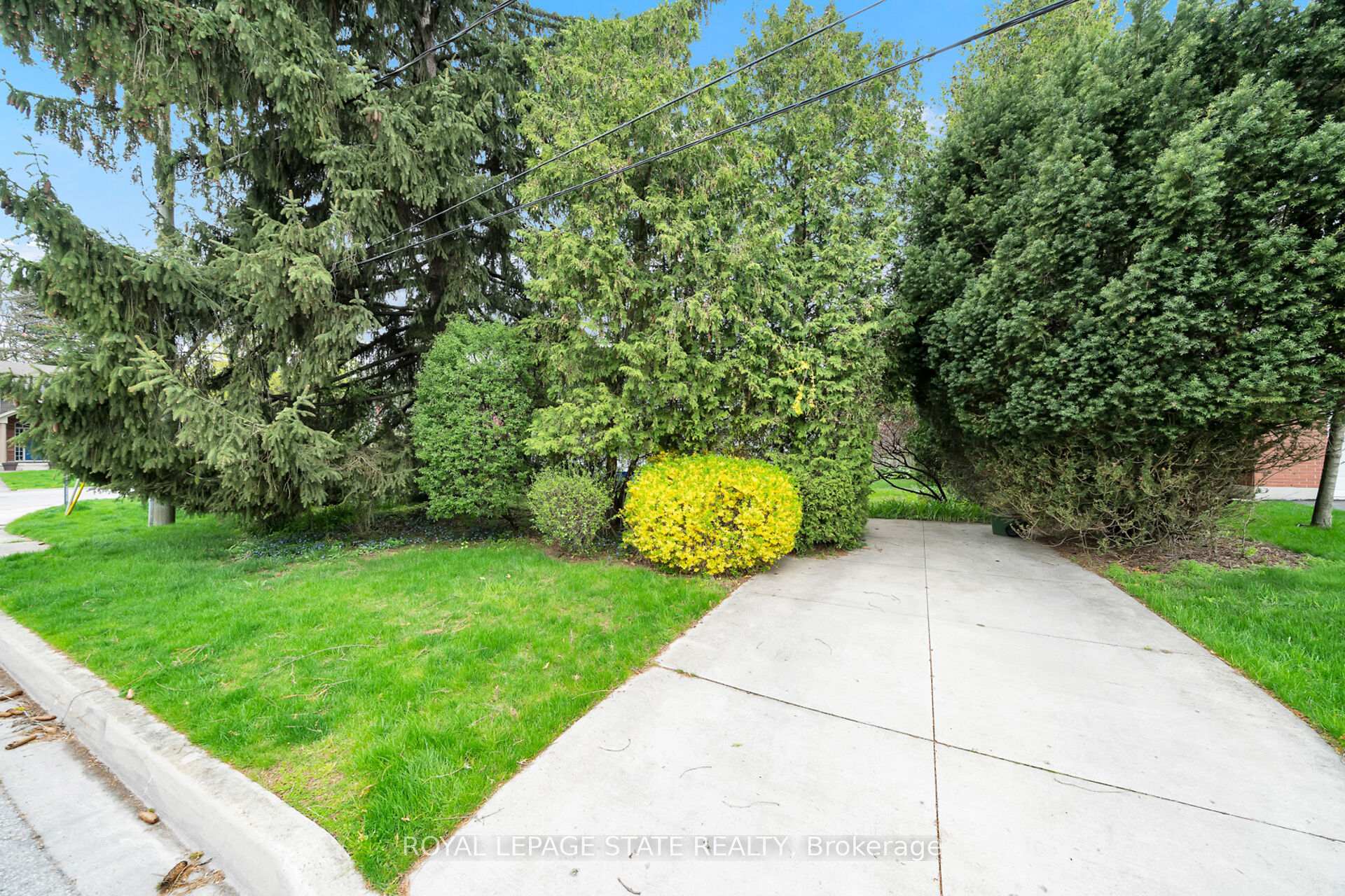 Photo 41 of 37 Mercer Street, Hamilton, Dundas — HOMEH